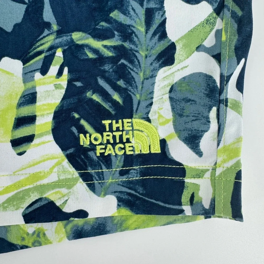 The North‎ Face Mens Swim Trunks XL Green Blue Floral Camo FlashDry Board Shorts
